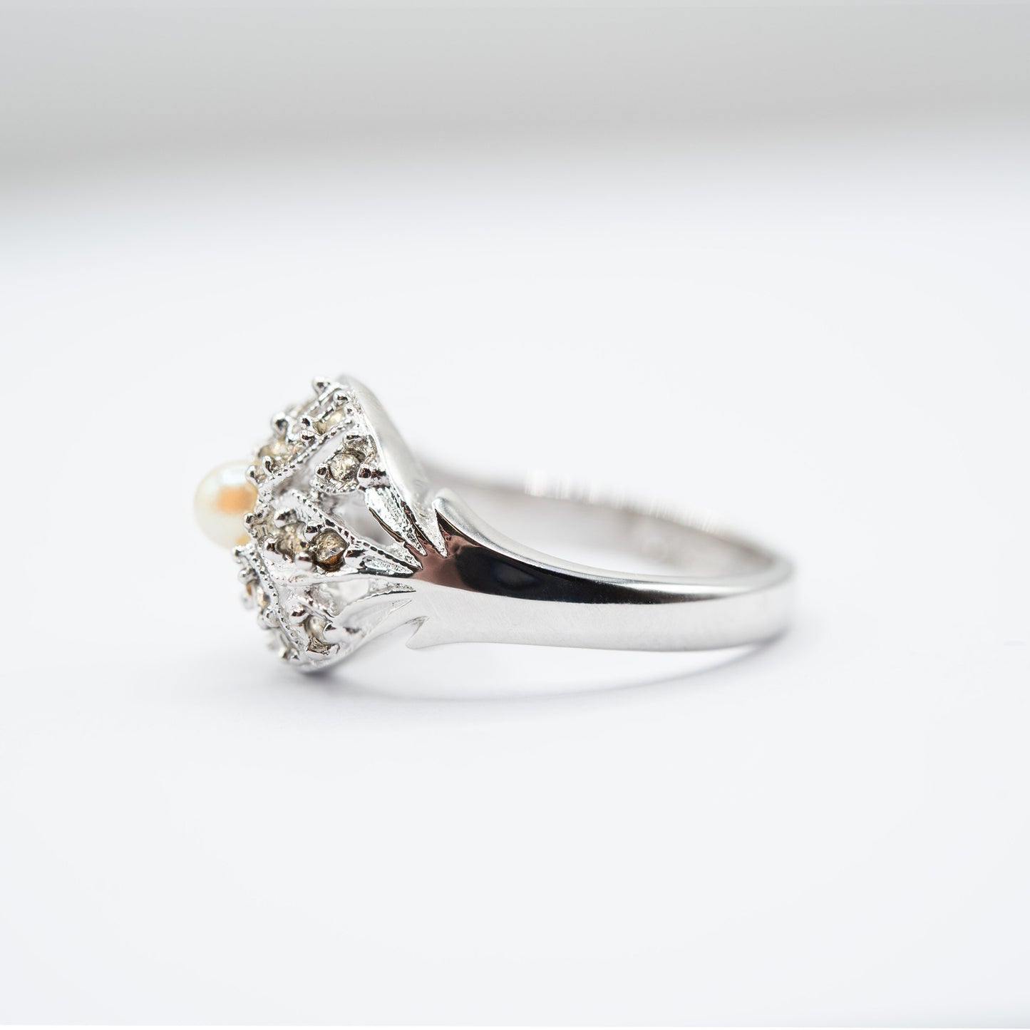 Vintage 1970s Edwardian Style Princess Ring – 18k White Gold Electroplated with Austrian Crystals and Glass Pearl jewelry image 1