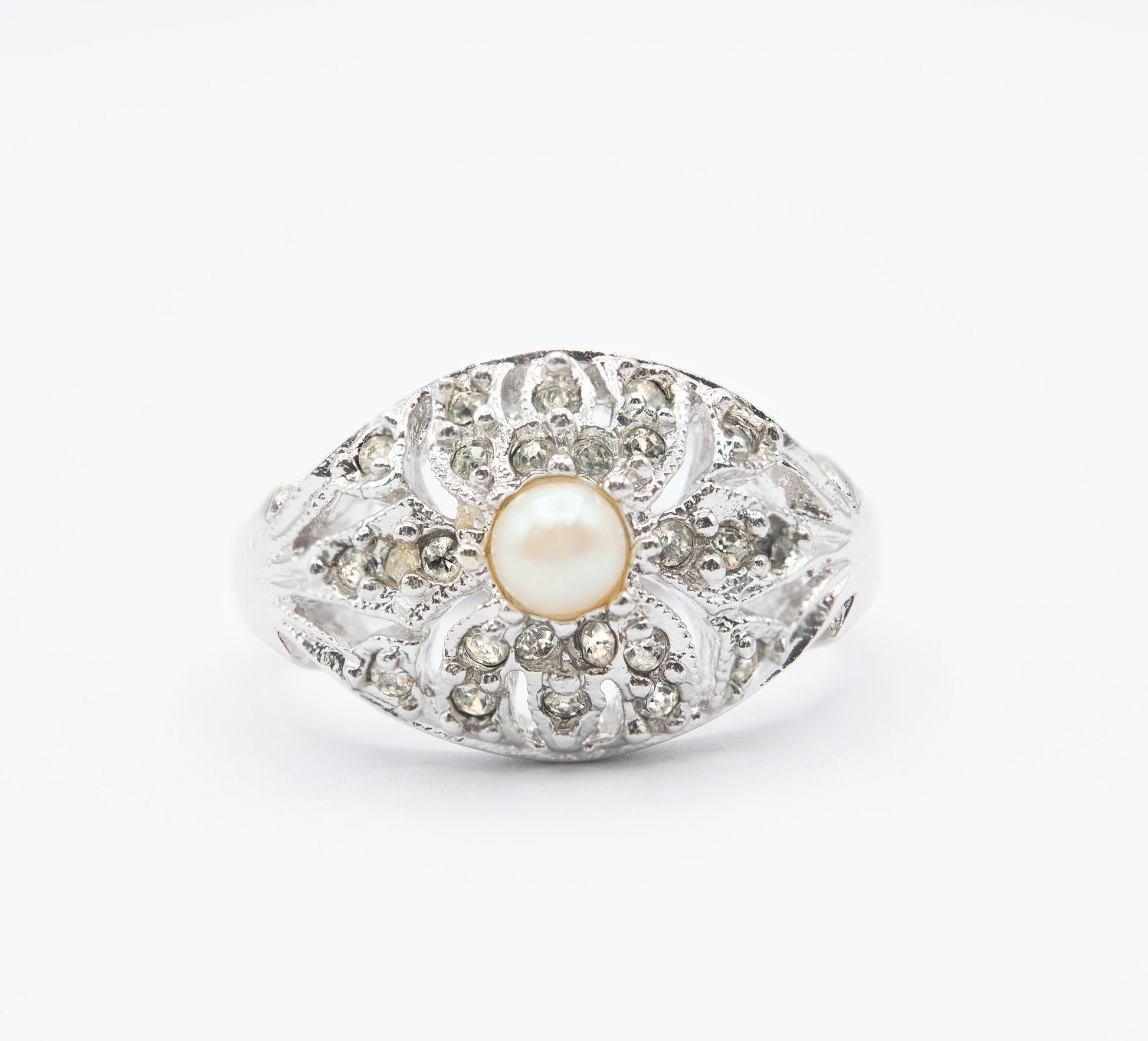 Vintage 1970s Edwardian Style Princess Ring – 18k White Gold Electroplated with Austrian Crystals and Glass Pearl jewelry image 1