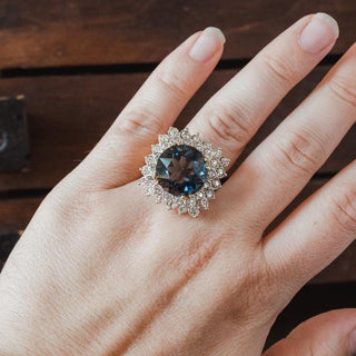 Gold Sapphire Crystal