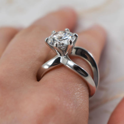 Vintage 1980s 8 ct. Marquise Cut AAAAA Cubic Zirconia Solitaire Ring – 18KT White Gold Electroplated jewelry image 1