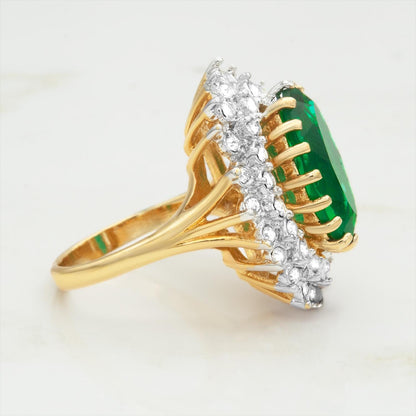 Vintage Emerald Green Austrian Crystal Cocktail Ring - 18k Gold Electroplated jewelry image 1