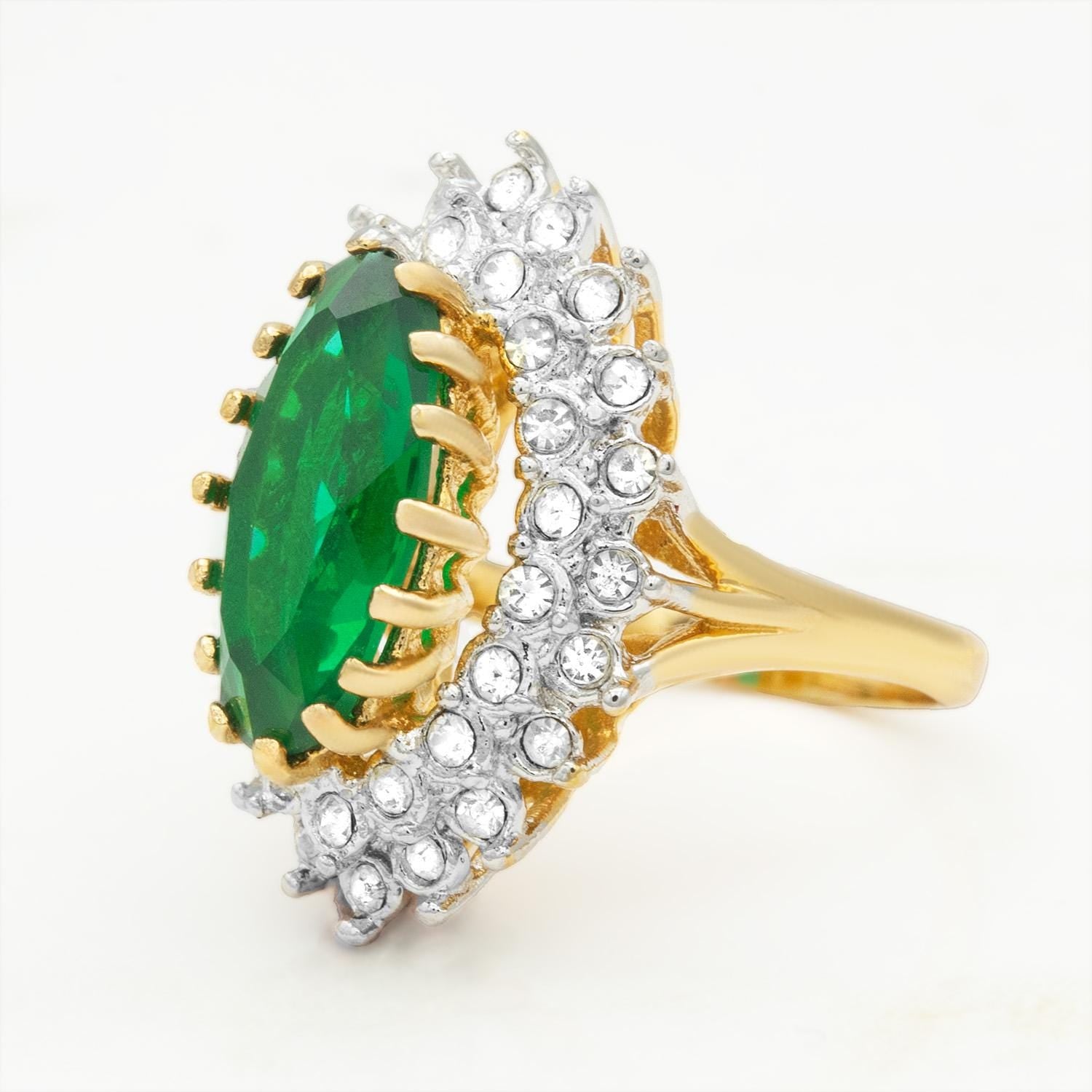 Vintage Emerald Green Austrian Crystal Cocktail Ring - 18k Gold Electroplated jewelry image 1