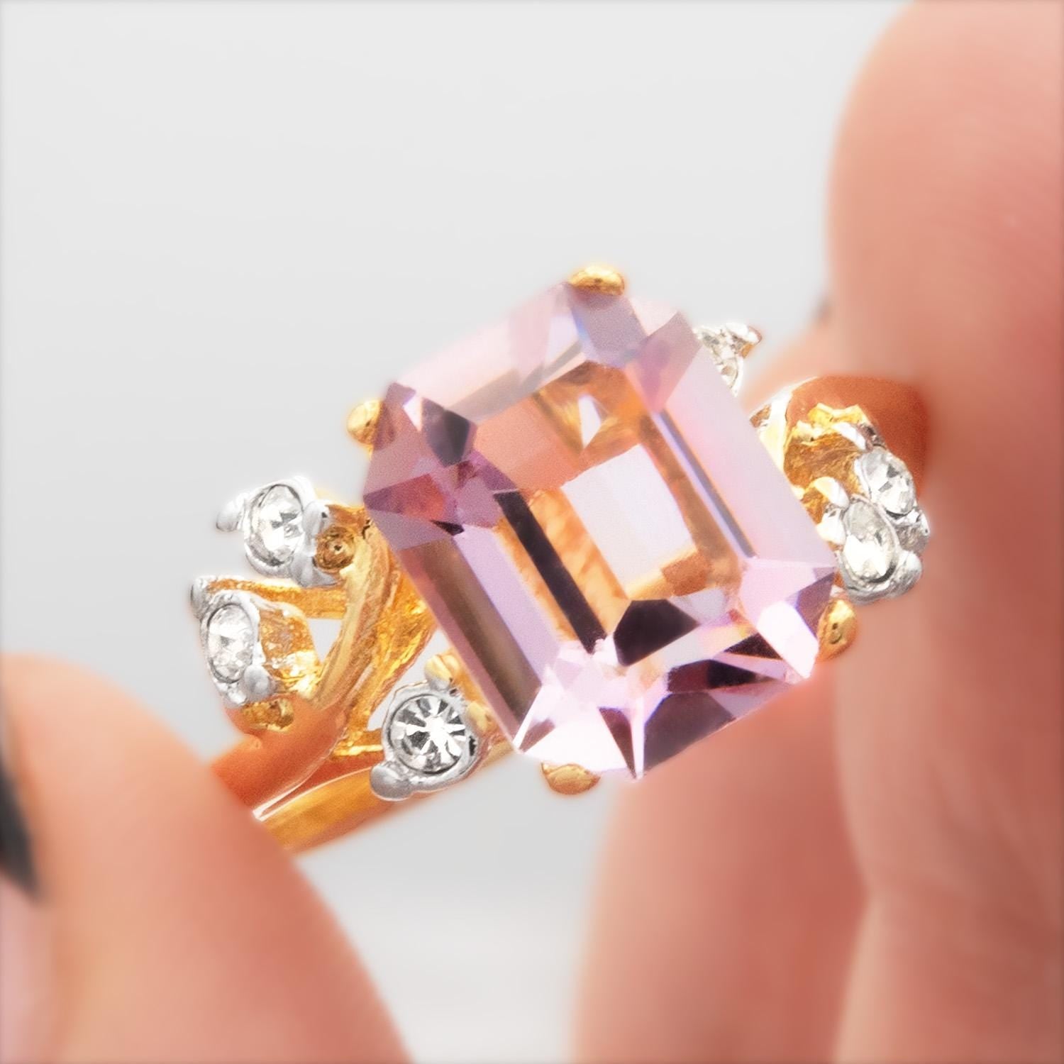 Vintage 1980s Light Amethyst Austrian Crystal Ring - 18k Gold Electroplated jewelry image 1