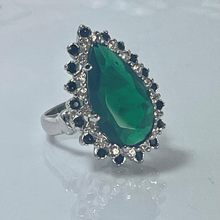 Emerald and Black White Gold