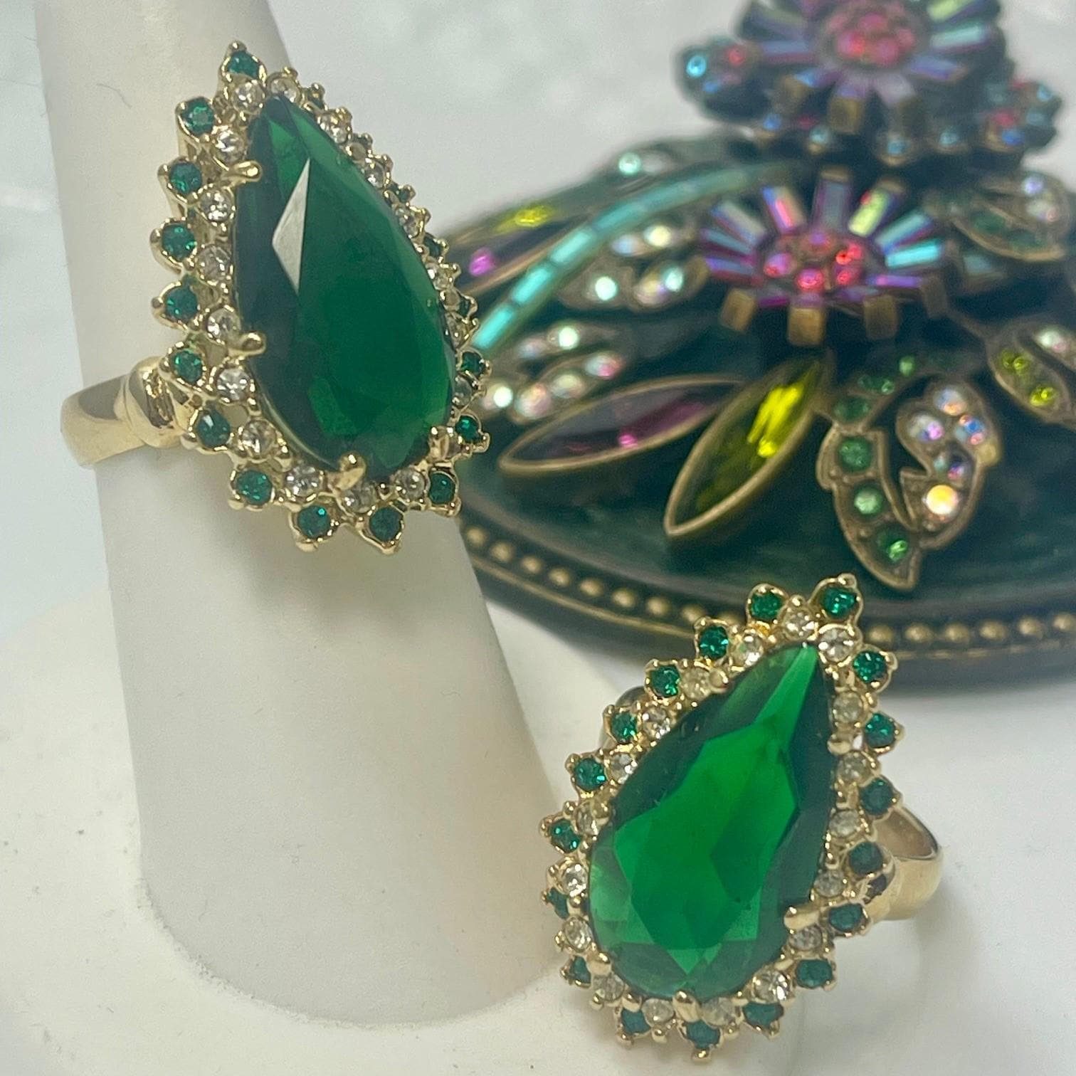 Victorian Style Emerald Green Austrian Crystal Cocktail Ring – 18k Gold Electroplated #R212 jewelry image 1