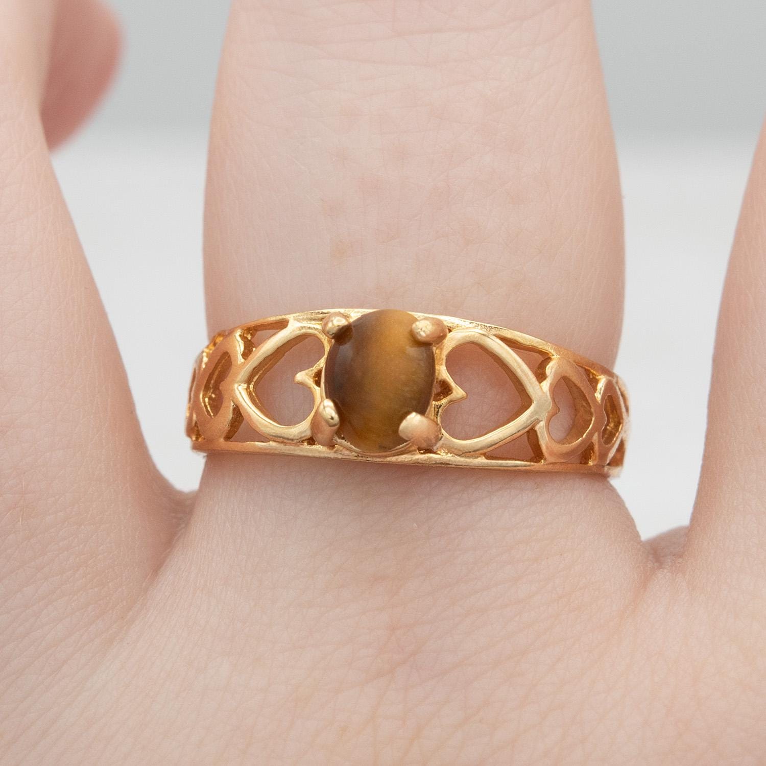 Vintage 18k Gold Electroplated Heart Cutout Band Ring with Genuine Tiger Eye jewelry image 1