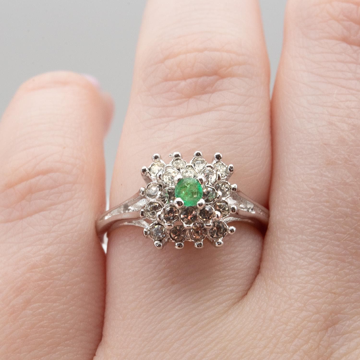 Vintage Emerald & Clear Austrian Crystal Burst Ring - 18kt White Gold Electroplated - Made in USA jewelry image 1