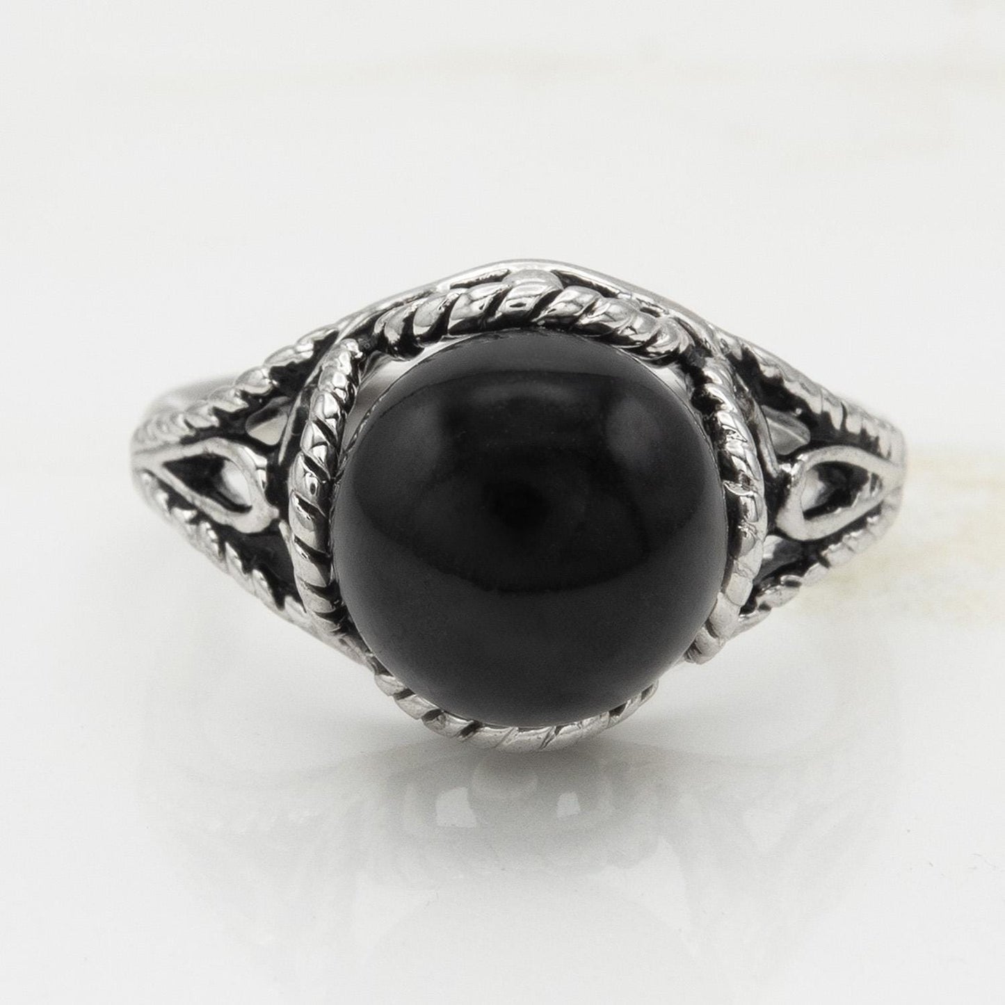 Vintage 1970s Faux Black Pearl Bead Ring – Antiqued 18k White Gold Electroplated Filigree – Made in USA jewelry image 1