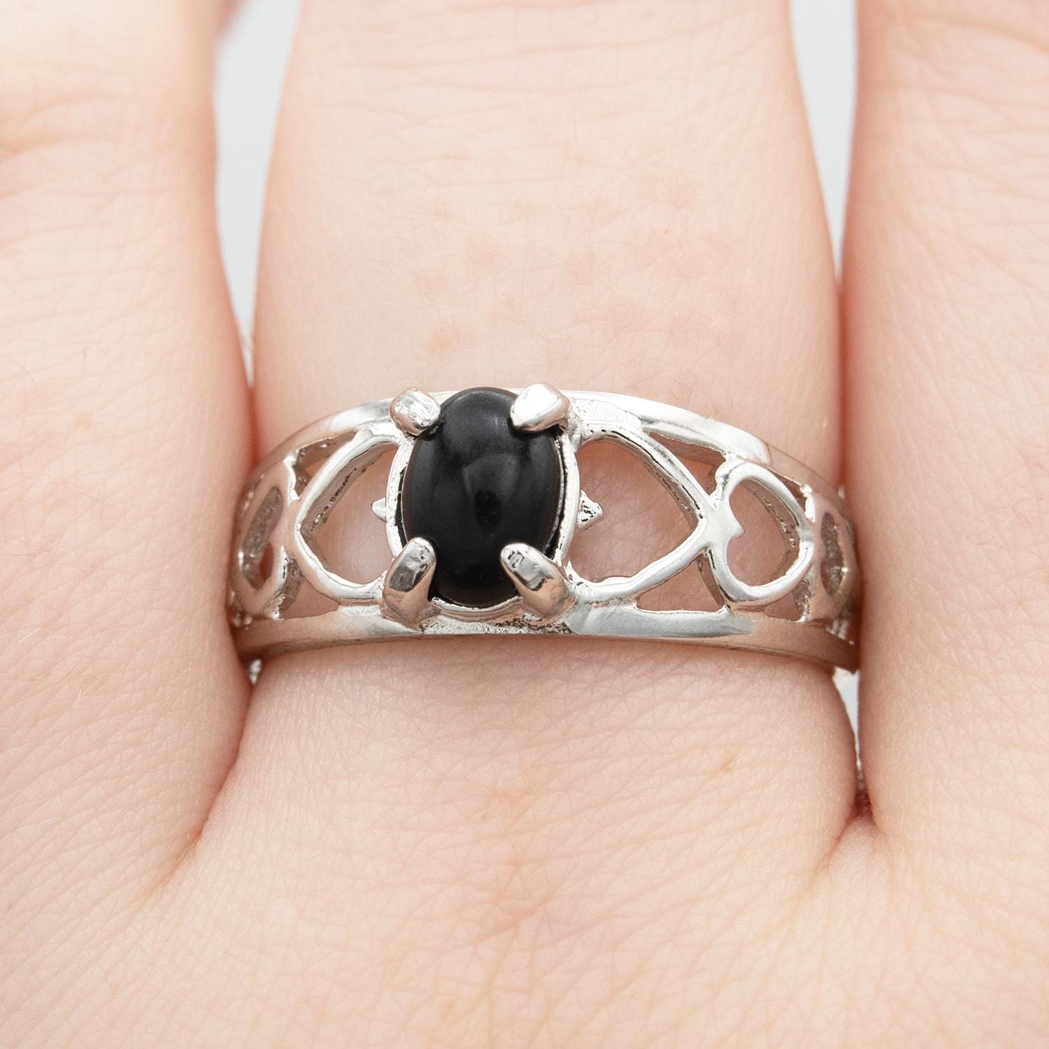 Vintage Genuine Onyx Heart Cutout Band Ring – 18k White Gold Electroplated jewelry image 1