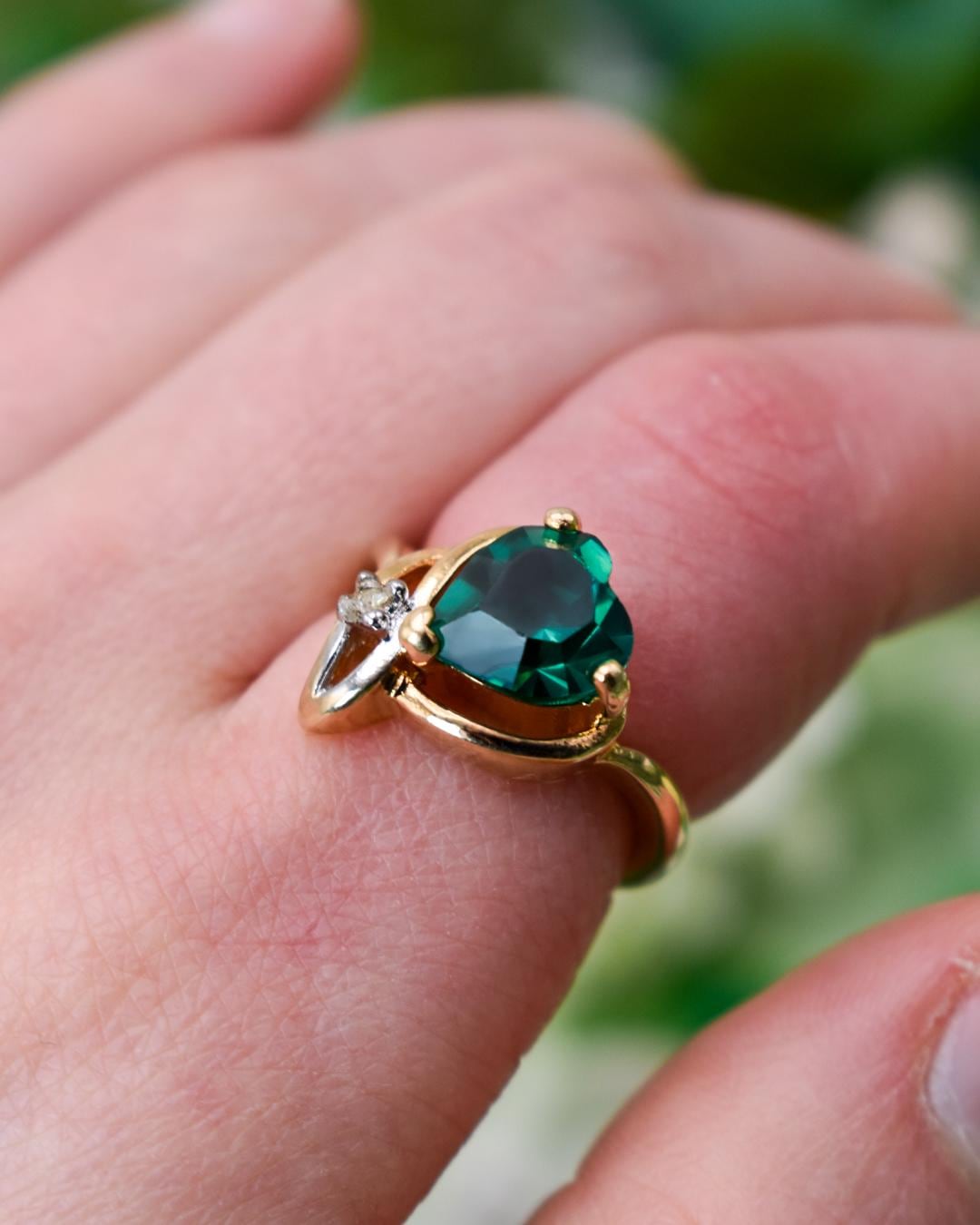 Vintage Emerald Austrian Crystal Heart Ring – 18kt Yellow Gold Electroplated – Made in USA jewelry image 1