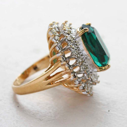 Vintage Jewelry Emerald and Clear Crystal Cocktail Ring in 18kt Gold Electroplate Made in the USA