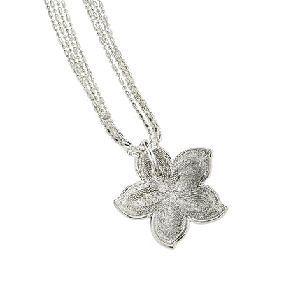 vintage-oscar-de-la-renta-white-gold-tone-star-pendant