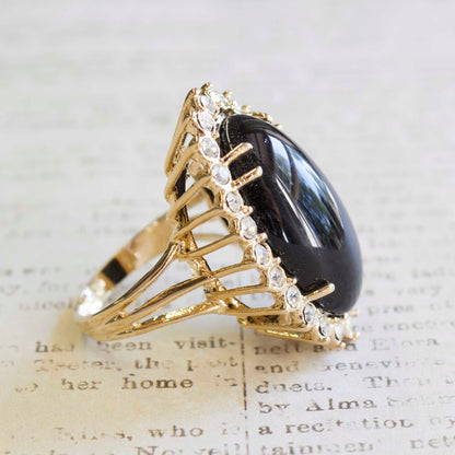 Vintage Ring Crystal Surrounded by Clear Crystals 18kt Yellow Gold Electroplated