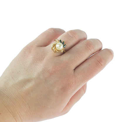 Vintage Ring 1970s Faux Pearl with Sapphire Swarovski Crystals 18kt Gold Jewelry for Women R3025 Size: 9