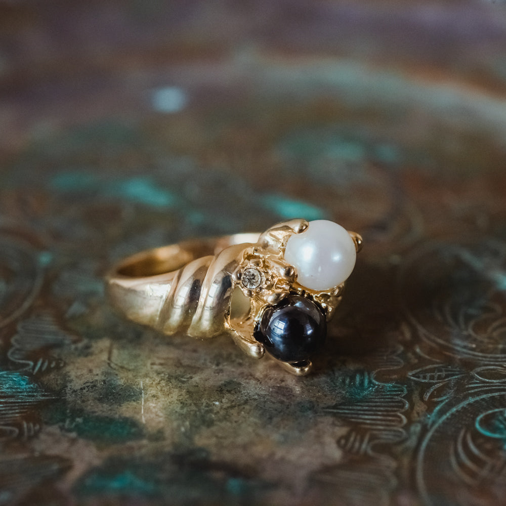 Vintage Ring Black and White Pearl with Crystal Ring 18k Gold Antique Womans Jewlery Handmade Size Rings R3326