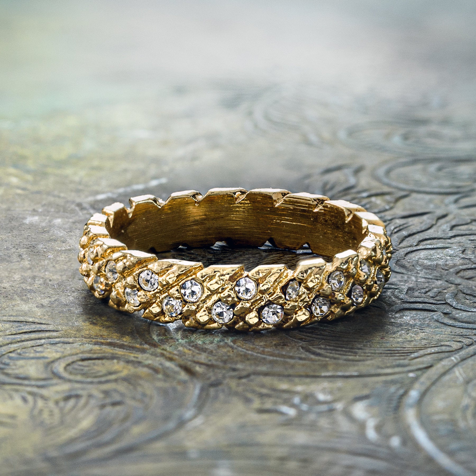vintage-wedding-band-yellow-gold-plated-clear-Austrian-crystals