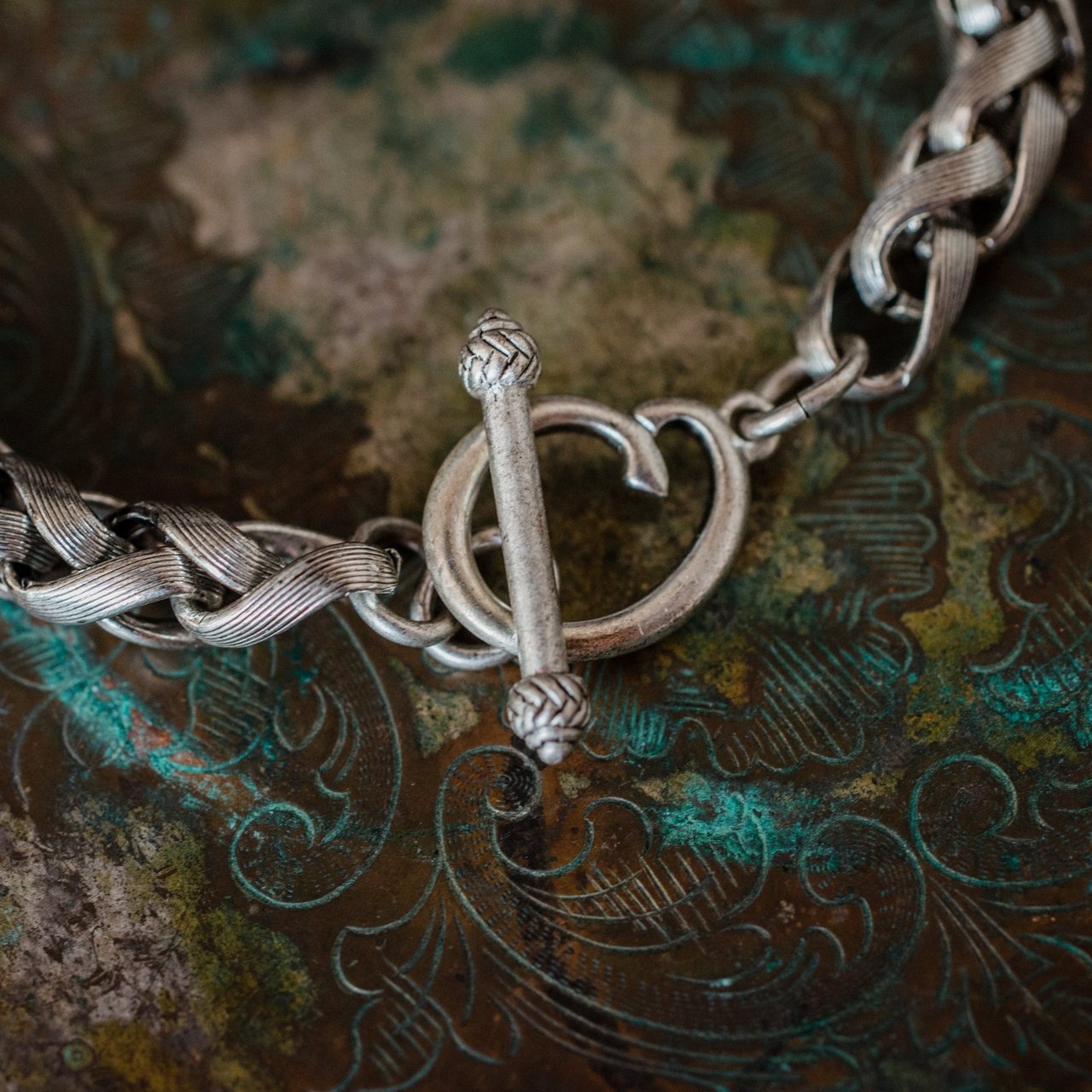 Vintage Oscar De La Renta Silver Tone Braided Textured Links Bracelet Size: