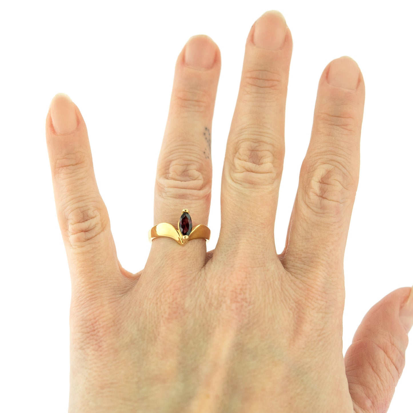 Vintage 1970's Genuine Garnet 18k Yellow Gold Electroplated Ring Made in USA Size: 6