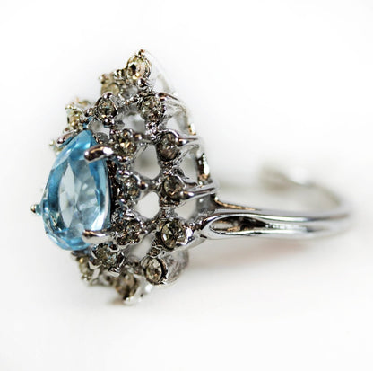 Vintage Ring Victorian Style Genuine Opal or Austrian Crystals 18k Gold Womens Rings