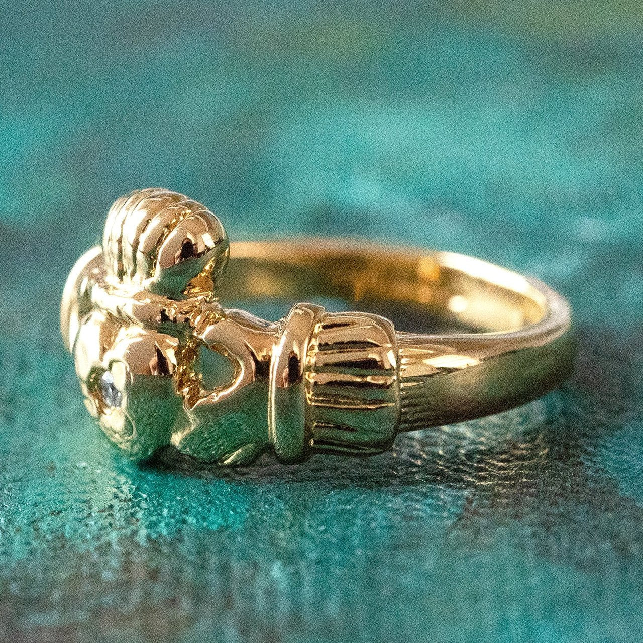 Vintage Jewelry Clear Austrian Crystal Claddagh Ring 18k Yellow Gold Electroplated Made in the USA
