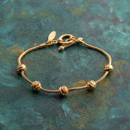 Vintage Bracelet Oscar De La Renta Gold Textured Bead and Chain Bracelet Women OSB-545 Antique Bracelet Jewelry