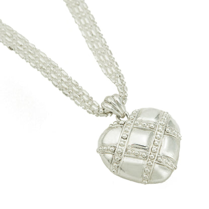 Vintage Oscar De La Renta 24 Inch White Gold Silver Tone Heart Pendant Necklace #OSN-4619-W