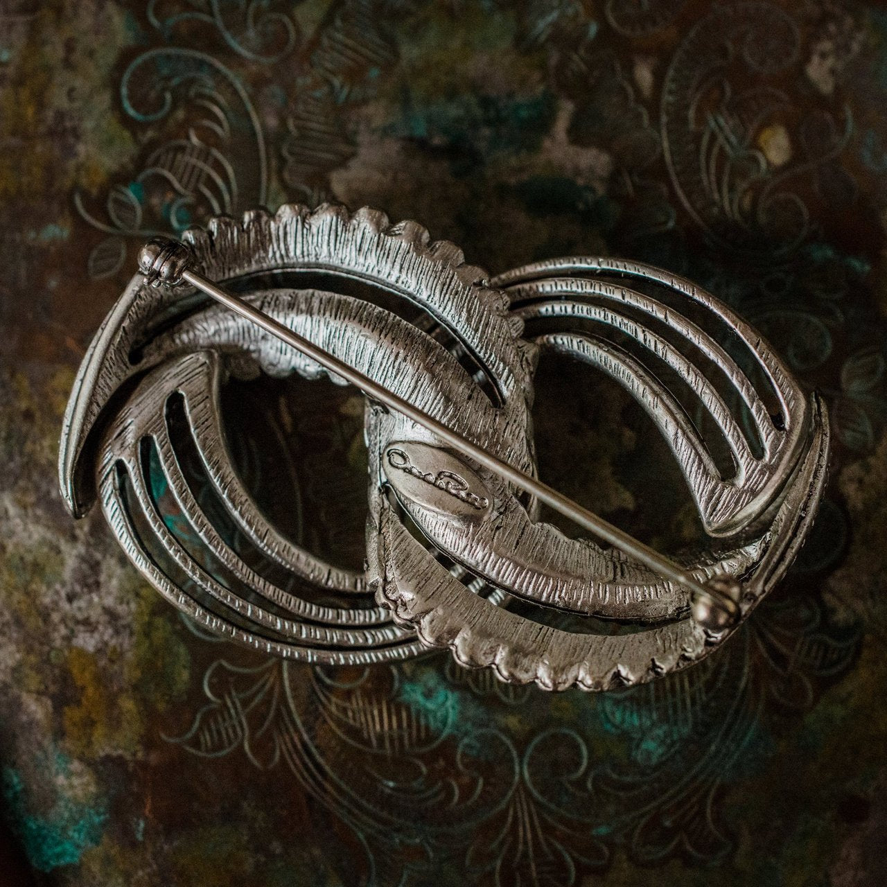 Oscar de la Renta Vintage Ring Pin Size: undefined