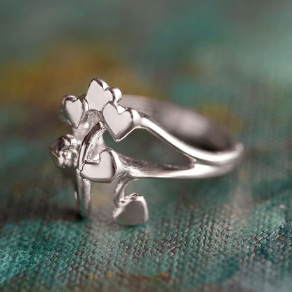 Vintage Ring 1970's Heart Cluster Ring 18k White Gold Silver  R1047-W Size: 8