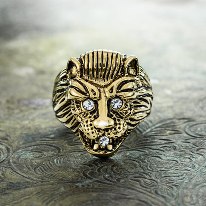 vintage-zodiac-lion-ring-clear-Austrian-crystals-yellow-gold-plated