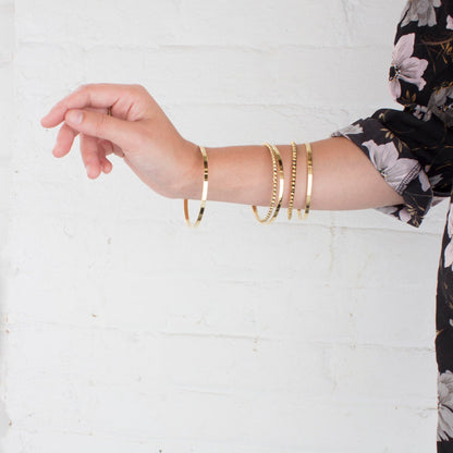 Vintage Oscar De La Renta Signed Large Antique Gold Tone Ball Textured Hoop Earrings jewelry image 1