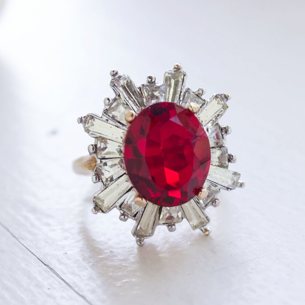 Vintage Austrian Crystal 18k Yellow Gold Electroplated Womens Antique Cocktail Ring Made in USA