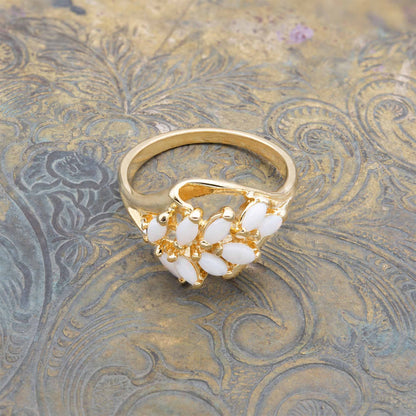Vintage Ring Genuine Opal Cocktail Ring 18k Gold October Antique Womans Jewelry