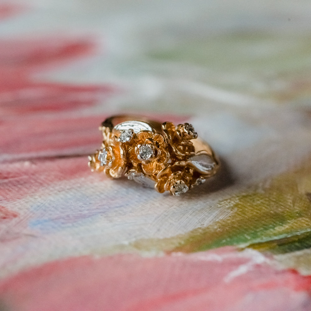 Vintage 1980's Flower Austrian Crystals 18k Yellow Gold Electroplated Made in USA Size: 4