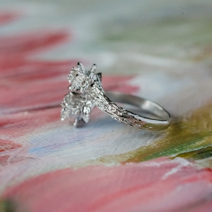 Vintage Ring 1970's Double Rose Ring Swaroski Crystals 18k White Gold Silver  R276 Size: 8