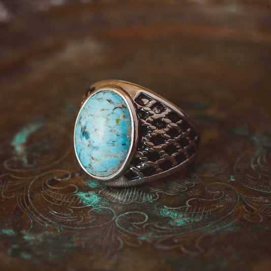 Vintage 1980's Men's Ring Turquoise Bead Antiqued 18k White Gold Electroplated Ring Made in USA Size: 7