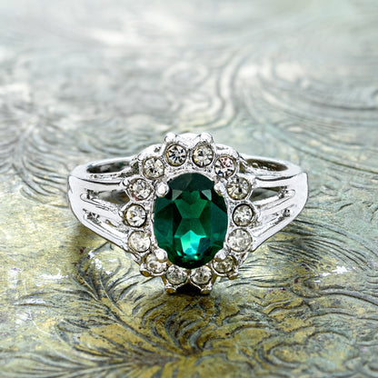 vintage-emerald-clear-Austrian-crystal-white-gold-plated-ring