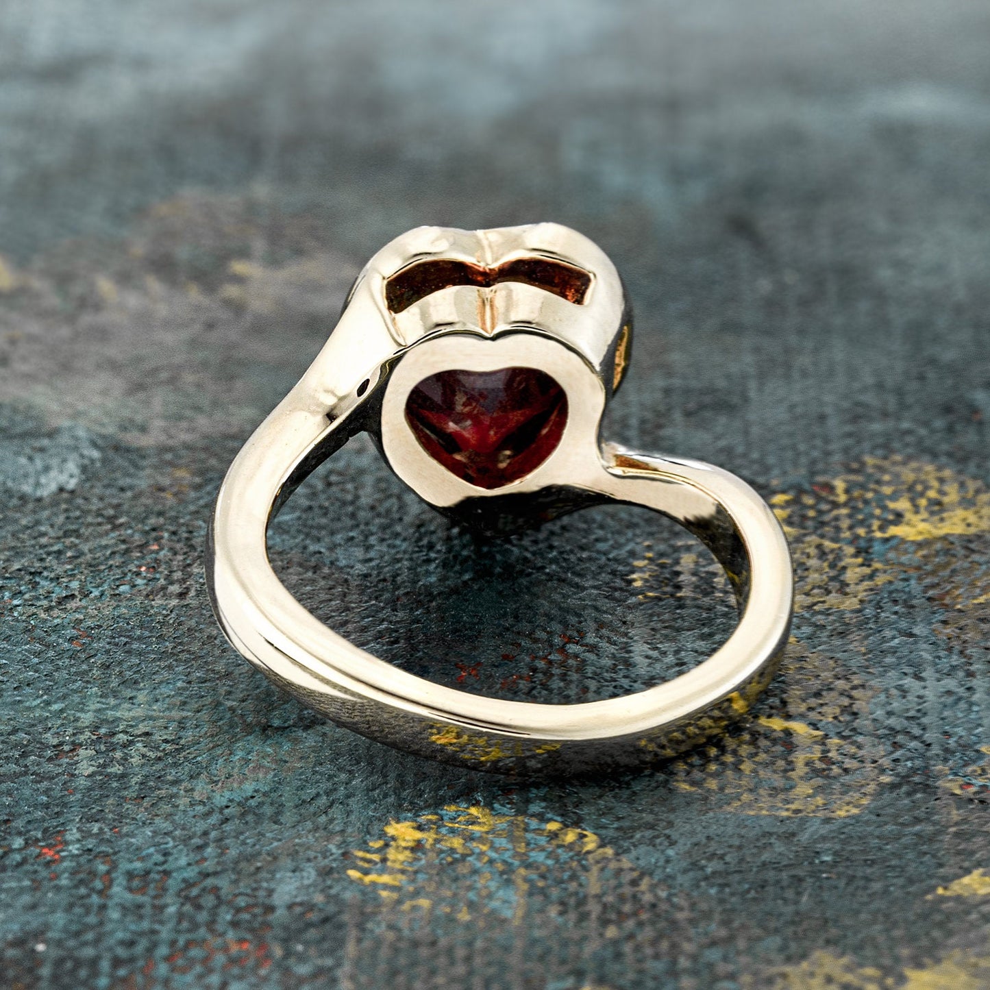 Vintage 1970s Heart Shape Ring with Clear Austrian Crystal 18k Yellow Gold Electroplated