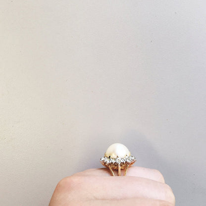 Vintage Ring 1970s Pearl Bead and Swarovski Crystal Ring 18k Gold  #R1782