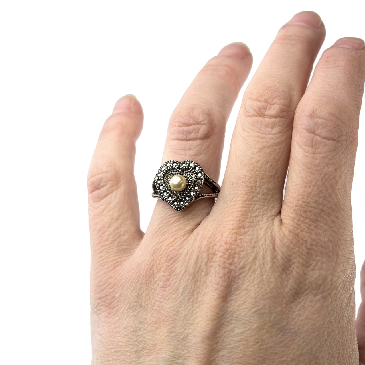 Vintage Ring Pearl and Swarovski Crystal Heart Ring Antique 18k White Gold Silver Womans Jewelry R1757