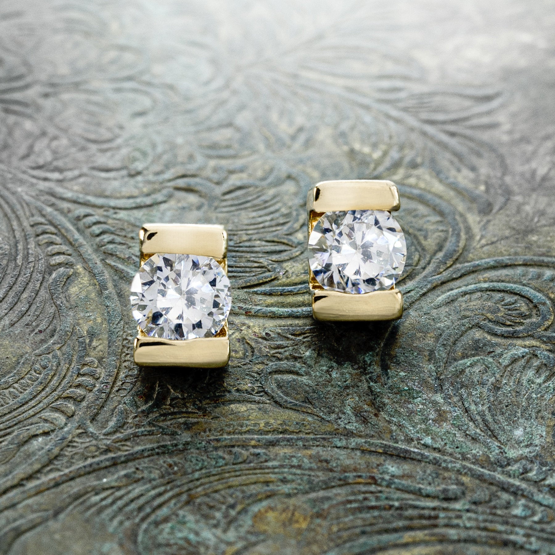 vintage-clear-Austrian-crystal-post-earrings