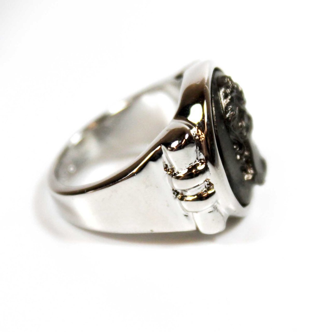 Vintage Ring Black Oxidized Cameo Rhodium Plated Silver Tone Ring #R4062 Size: 7
