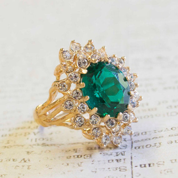 Vintage Women's Austrian Crystal Cocktail Ring 18k Gold Electroplated Birthstone Ring for Women