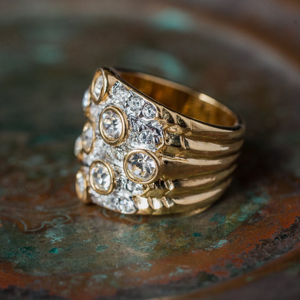 Vintage Ring Pave Clear Swarovski Crystal Ring 18k Gold Antique for Women R3111 - Limited Stock - Never Worn