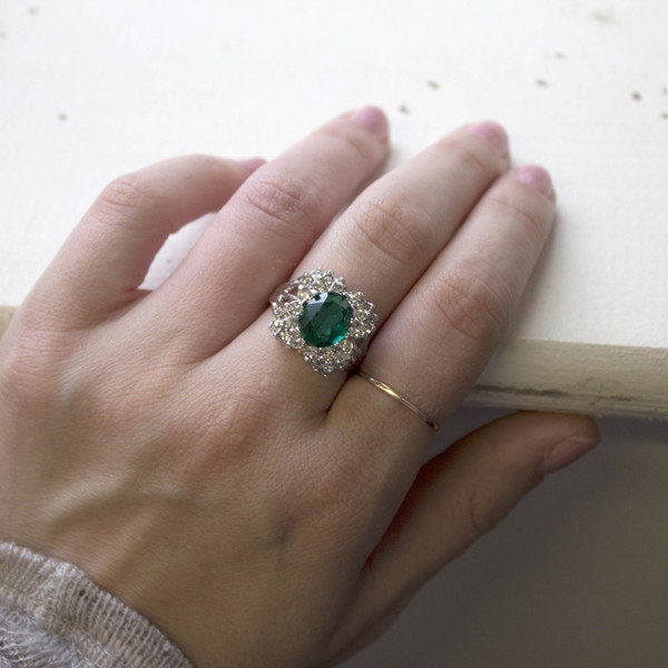 Vintage Ring Emerald and Clear Swarovski Crystal Cocktail Ring 18k White Gold Silver Antique Engagement R199 - Limited Stock - Never Worn