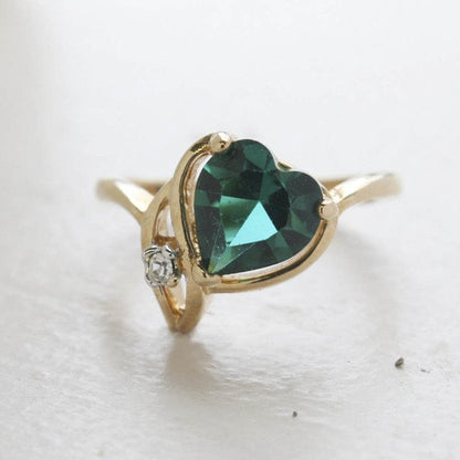 Vintage Emerald Austrian Crystal Heart Ring – 18kt Yellow Gold Electroplated – Made in USA jewelry image 1