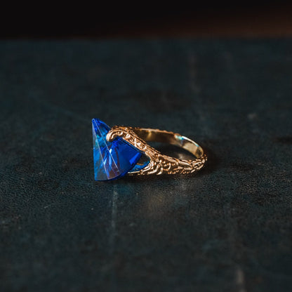 A Vintage Ring Large Sapphire Swarovski Crystal 18k Yellow Gold Electroplated Made in USA #R3029
