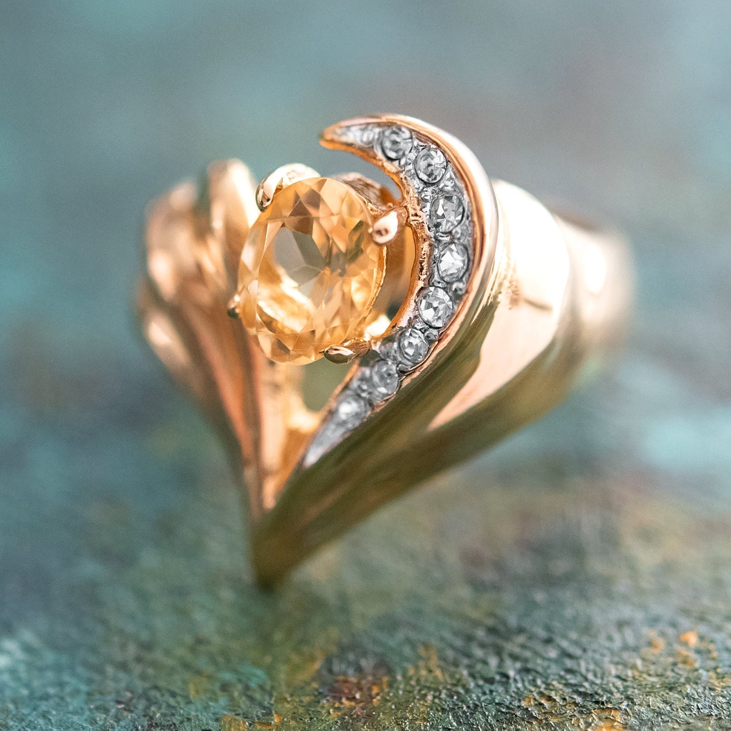 Vintage Ring Genuine Citrine and Clear Swarovski Crystals 18kt Gold Plated R2734 - Limited Stock - Never Worn