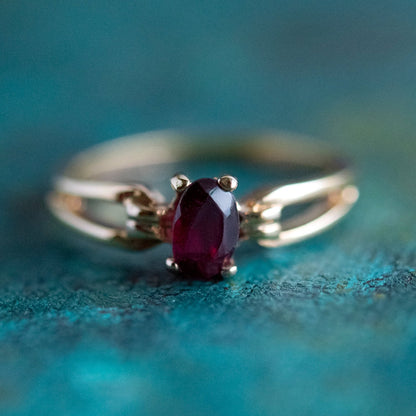 Vintage Ring 1970s Genuine Garnet or Amethyst 18k Gold Birthstone Rings Antique Womans Jewelry Handmade