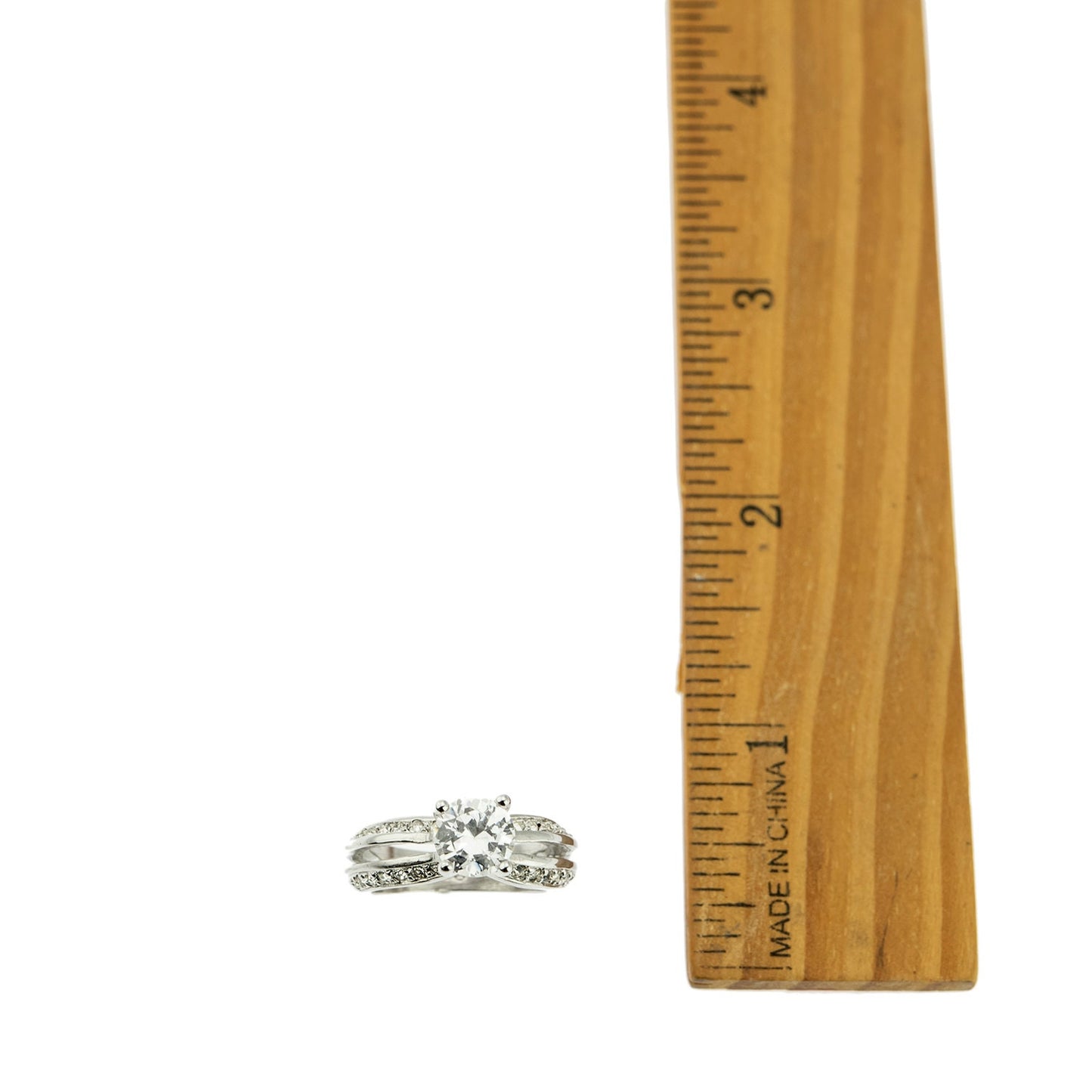 Vintage Ring Clear Cubiz Zirconia Solitaire Engagement Style Ring 1ct. Weight 18k White Gold Silver Electorplate #R2757-CCZW