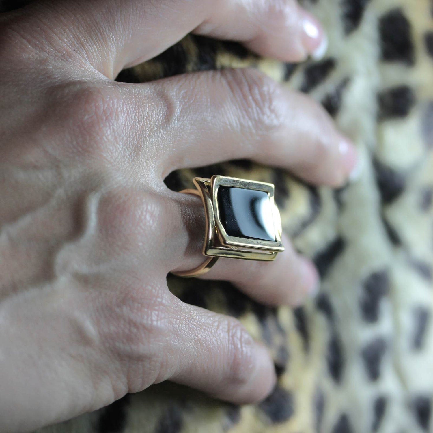 Vintage Ring Genuine Onyx Rectangle 18k Gold  #R327 - Limited Stock - Never Worn